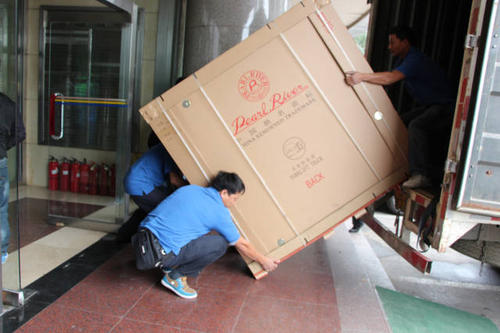 峪泉镇钢琴贵重工艺品无忧运